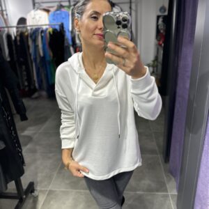 BEYAZ KAPŞONLU SWEAT - Görsel 5