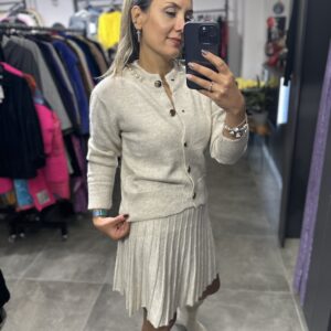 BEJ YAKASI İNCİLİ HIRKA
