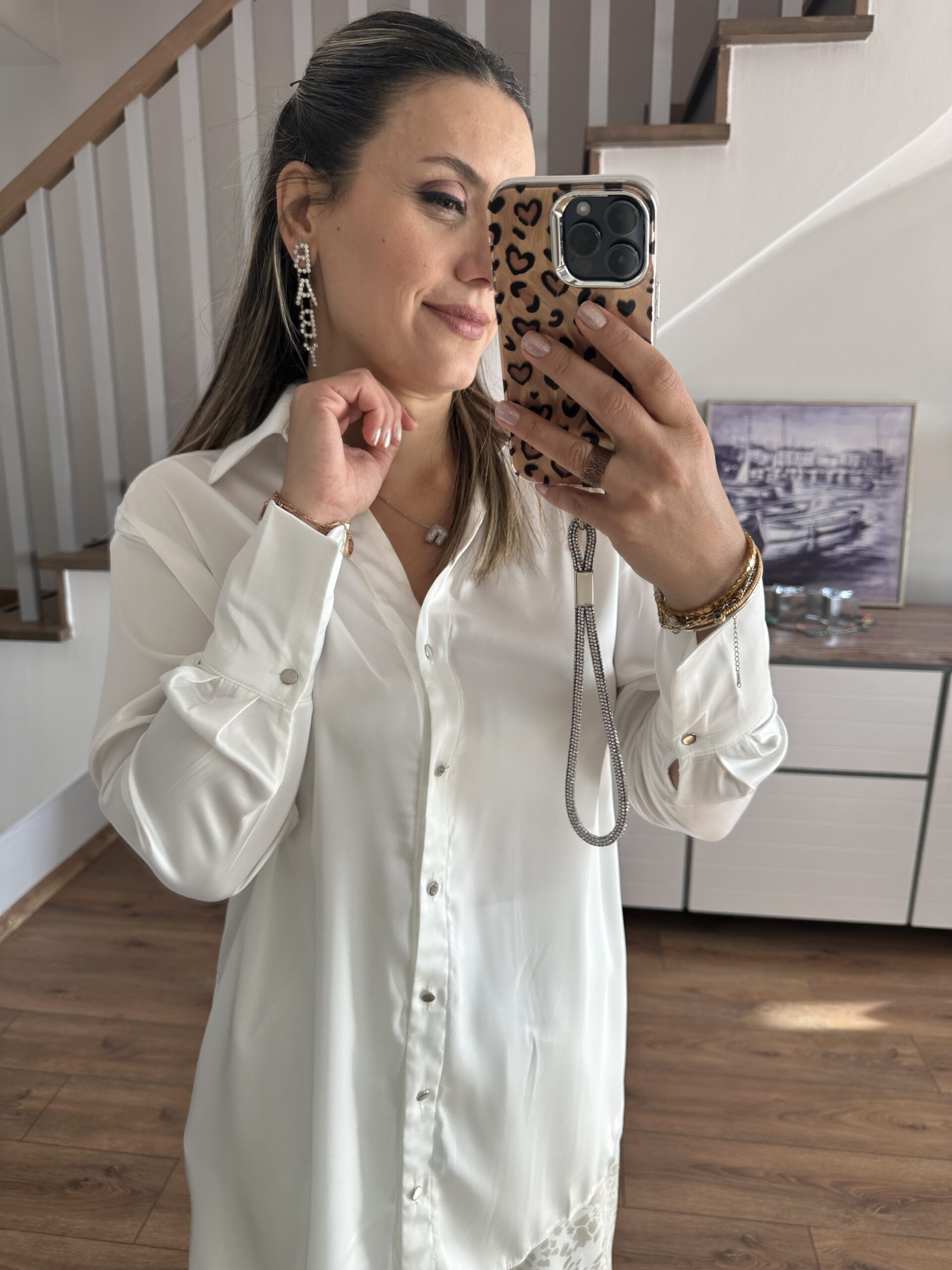 BEYAZ SATEN GÖMLEK - Görsel 2