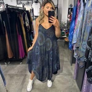 LACİVERT EBRU DESENLİ ASKILI ELBİSE ASİMETRİK