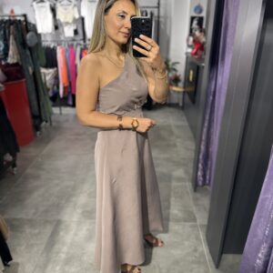 KAHVERENGİ TEK OMUZ BEL LASTİKLİ ELBİSE - Görsel 3