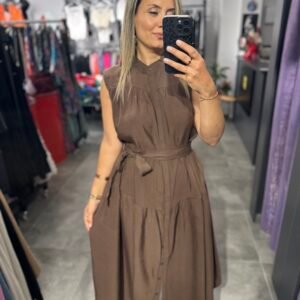 KAHVE DÜĞMELİ UZUN ELBİSE