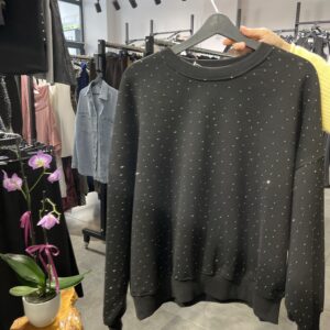 SİYAH TAŞLI SWEATSHİRT