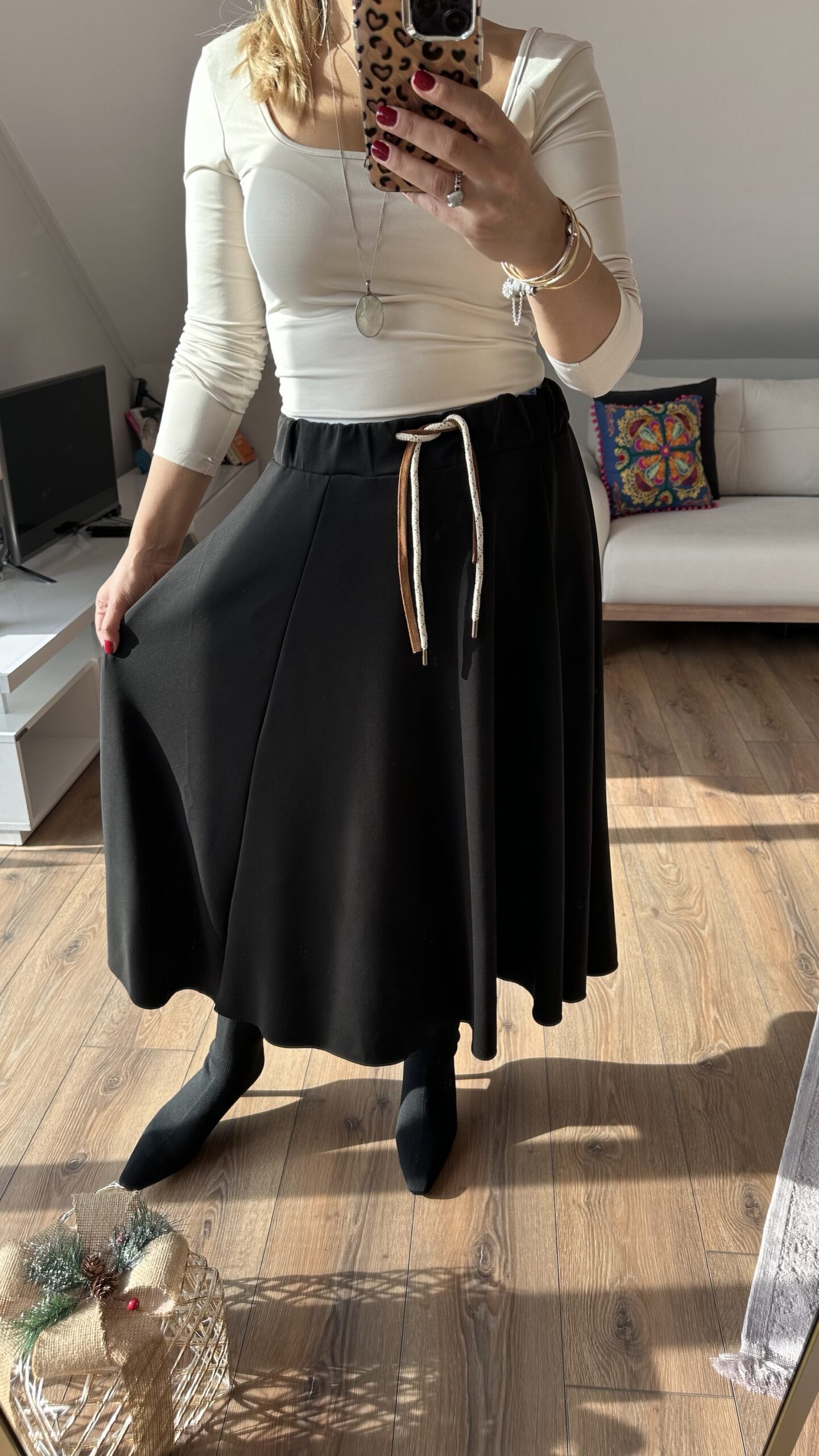 MODAL BEL LASTİKLİ ETEK