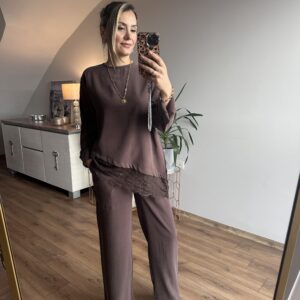KAHVERENGİ DANTEL DETAYLI PANTOLON TAKIM - Görsel 3